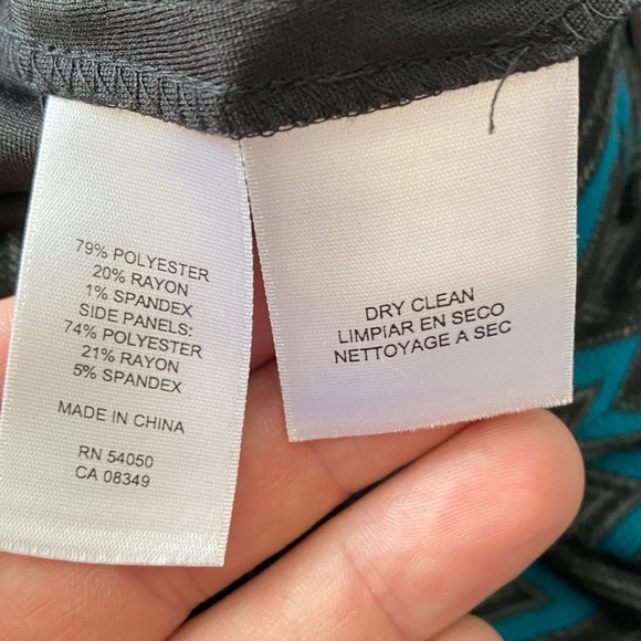 Nine West Women's Sleeveless Black/Teal‎ Aztec Geometric Midi Dress Size 8 - Picture 9 of 14